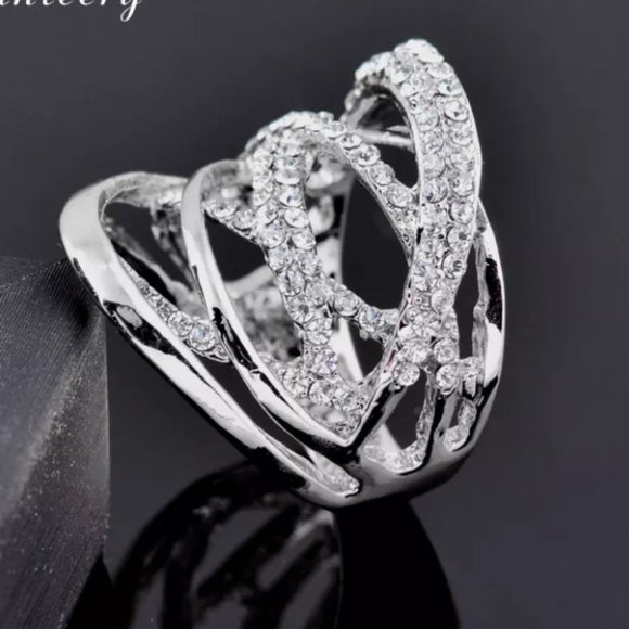 Jewelry - Unique Multilayer Twisted CZ Ring